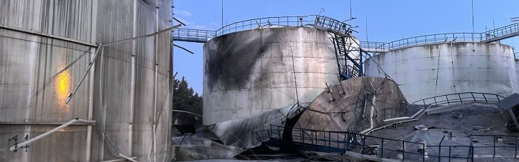 На Одещині після ворожої атаки стався витік олії в море
