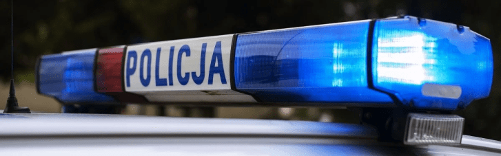 У Польщі на 15-річного хлопця та його друга в автобусі напав чоловік, бо ті говорили українською