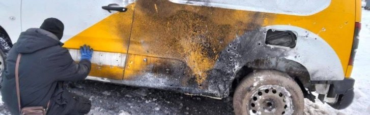 Росіяни атакували дроном авто "Укрпошти" на Сумщині та пошкодили відділення на Запоріжжі (ФОТО)