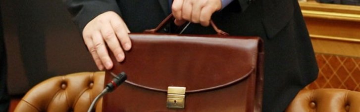 Четыре новых губернатора: акции министра внутренних дел пошли вверх