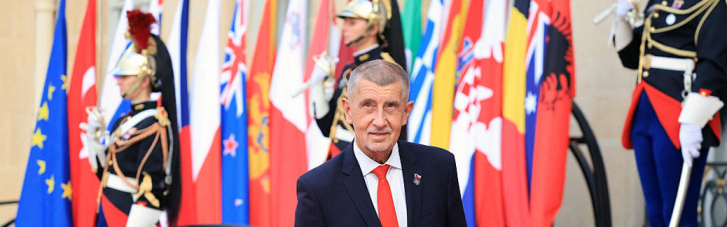 У Чехії визначилися, чи відправлятимуть своїх солдатів до України після припинення вогню