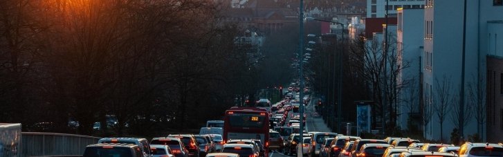 Українці у вересні придбали рекордну кількість нових автомобілів за рік: ТОП-10 моделей