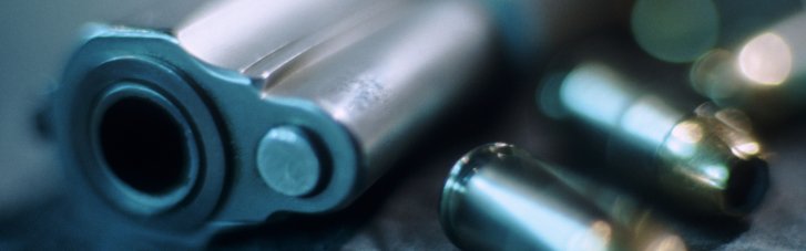 Военный открыл стрельбу возле магазина в Запорожье и ранил двух человек, — полиция