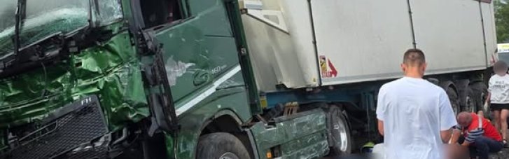 ДТП в Николаевской области: погибли 12 человек