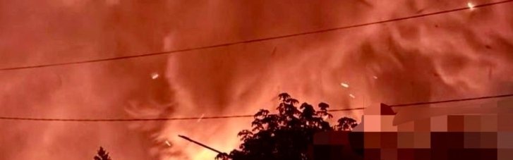РФ вдарила по приватному підприємству у Запоріжжі, почалася сильна пожежа (ФОТО)
