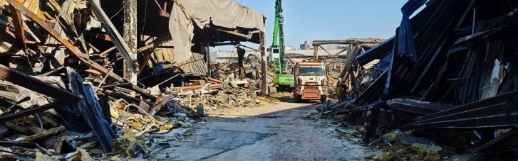 Удар по ТЦ в Кривом Роге: спасатели до сих пор ищут трех человек