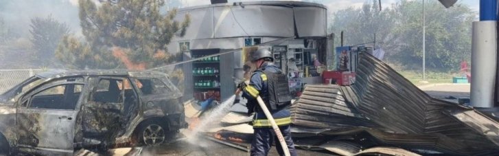 Під час атаки на АЗС на Криворіжжі загинули рятувальник та його 8-річний син