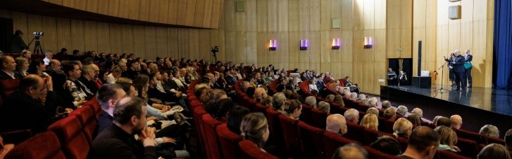 "Битва за гривню": история финансовой независимости Украины — в Музее войны состоялся закрытый показ документального фильма