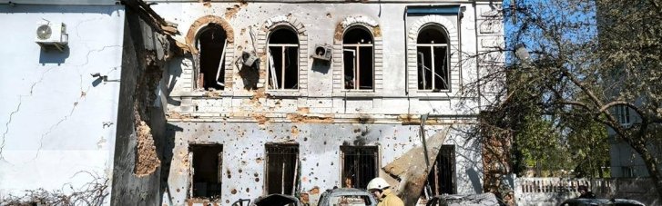 Вражеский дрон атаковал центр Чернигова. Что известно