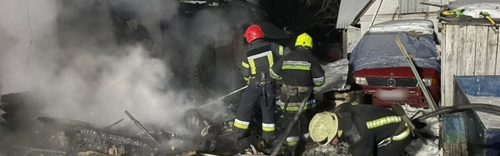 На Житомирщині у пожежі загинула жінка з двома дітьми. Ще один малюк в лікарні