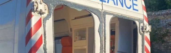 Два человека ранены из-за удара дрона по "скорой" в одном из районов Херсона