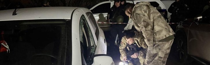 У подъезда многоэтажки в Черкассах мужчина взорвал гранату (ВИДЕО)