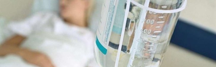 В гостинично-развлекательном комплексе на Прикарпатье отравились дети