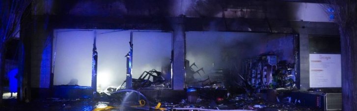 От удара по Одессе повреждена инфраструктура и гаражи, вспыхнул жилой дом (ФОТО)