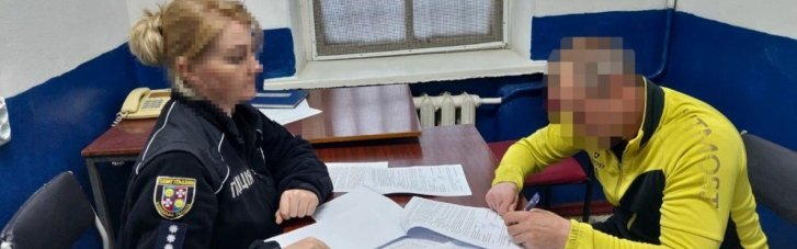 В Винницкой области женщина вернулась домой и поймала своего мужа, который насиловал дочь