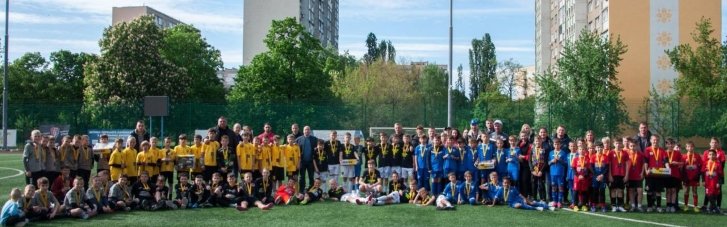 "Сильніші разом": діти з футбольної секції, яку підтримує Favbet Foundation, взяли участь у фестивалі до Дня Європи