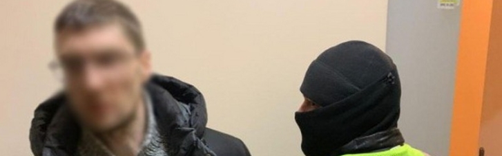 У Києві чоловік тяжко травмував водія евакуатора через забране авто, — поліція (ВІДЕО)