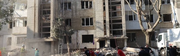Удар по Львову: пропавшими без вести считаются 2 человека, в городе разрушены более 20 домов, 2 детсада и школа