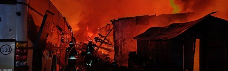 На Одещині через масований удар у порту пошкоджене іноземне судно, також зруйнована СТО