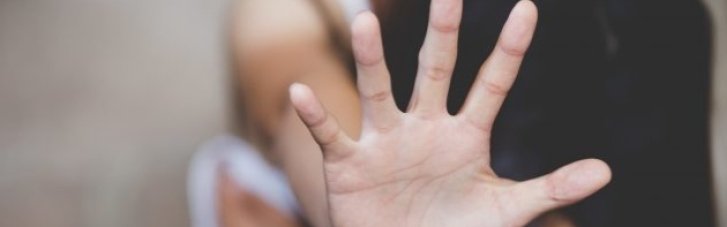 В Житомире задержан мужчина по подозрению в изнасиловании 15-летней девушки