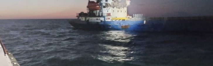 Росіяни вночі пошкодили енергообєкт на Одещині та атакували три торгові судна