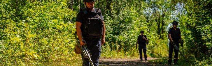 В Хмельницком идет ликвидация последствий взрывов и детонации на полигоне (ФОТО)