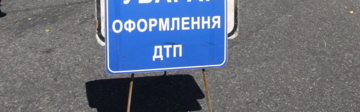 На Одещині сталася ДТП з вантажівкою: троє загиблих, семеро поранених (ФОТО)