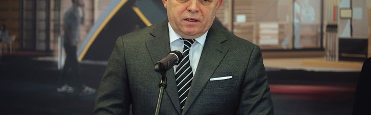 Фіцо хоче, щоб Європу на переговорах з Путіним представляв "знавець російської душі"