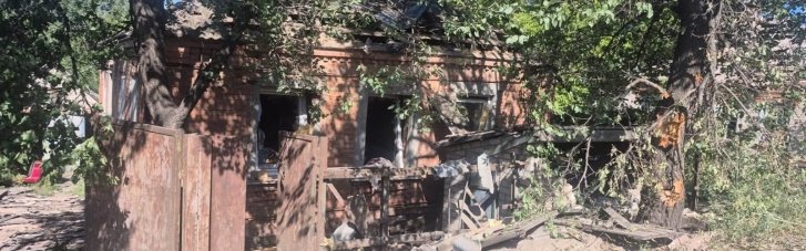 Ворог атакував Слов'янськ. В місті значні руйнування, є поранені
