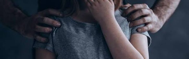 В Хмельницкой области задержали водителя маршрутки, домогавшегося до 12-летнего ребенка