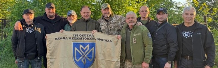 Голову ВО "Свобода", Олега Тягнибока поранили на фронті (ВІДЕО)