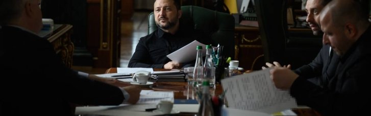Володимир Зеленський зібрав наших переговорників перед зустріччю з спецпредставниками США (ФОТО)
