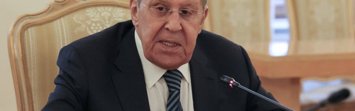 "Чудові умови". Лаврів закликає туристів-росіян на "курорти" Північної Кореї
