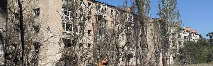 Росіяни масовано вдарили бомбами по Краматорську. Щонайменше 7 людей поранені