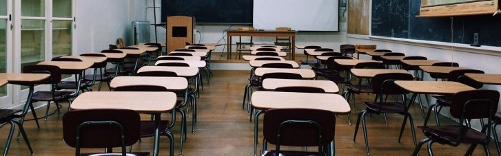 Госслужащие и руководители учебных заведений обязаны знать английский: объяснение от МОН