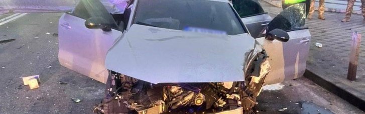 В Киеве — ДТП на Броварском проспекте: 5 пострадавших, проезд перекрыт