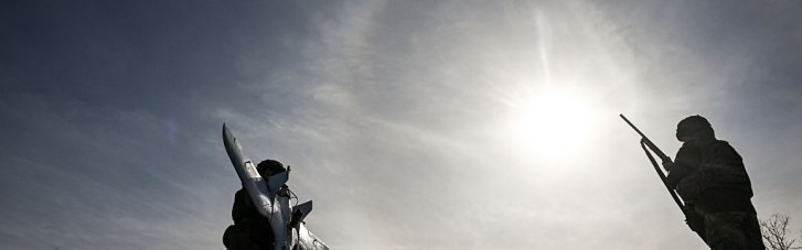 Силы обороны ликвидировали 980 российских оккупантов и 5 танков за сутки, — Генштаб