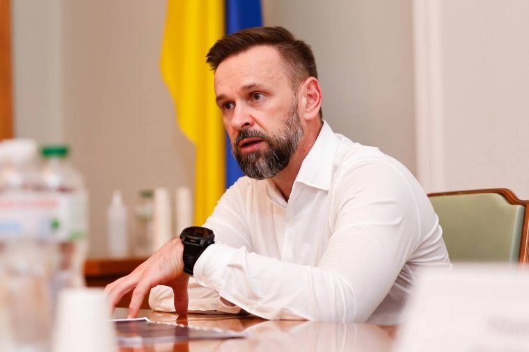 Виктор Микита