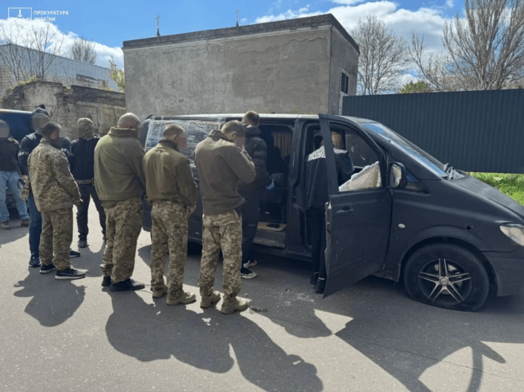 Затримані працівники Одеського ТЦК та СП
