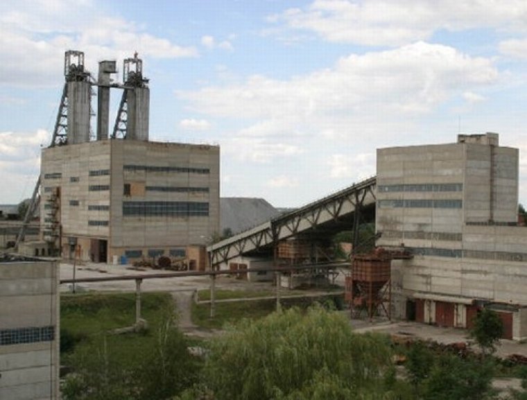 Дробарка Східного ГЗК у Жовтих Водах