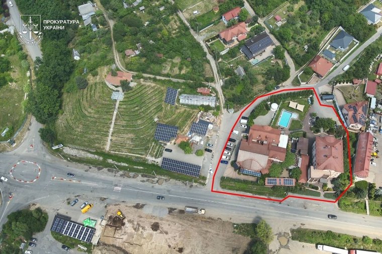 Готельно-ресторанний комплекс на околиці Ужгорода