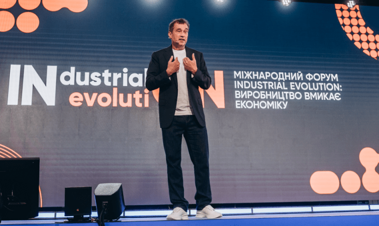 Василий Хмельницкий