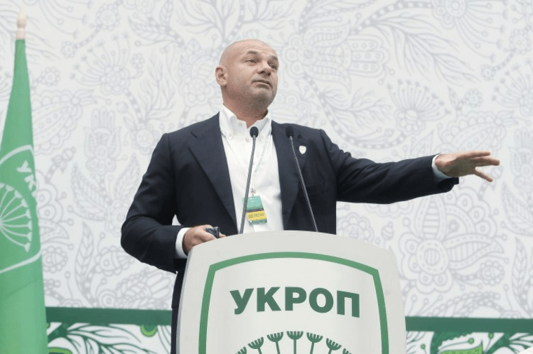 Ігор Палиця під час IX з’їзду партії "Українське об’єднання патріотів – УКРОП" / УНІАН