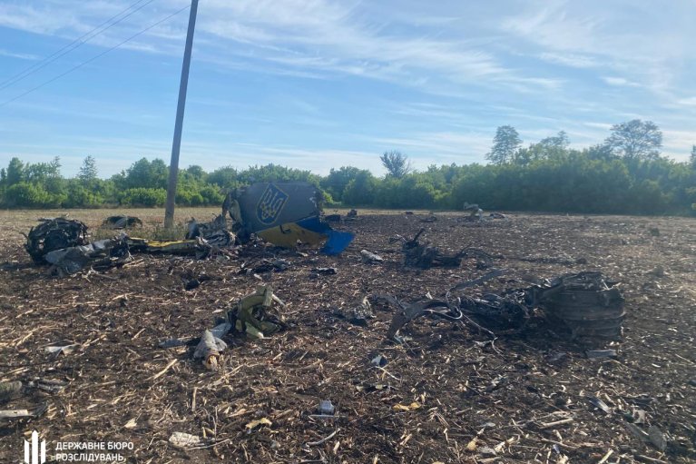 Авіатроща на Хмельниччині: ДБР каже, що пілоти виконували бойове завдання, деталі не розголошуються