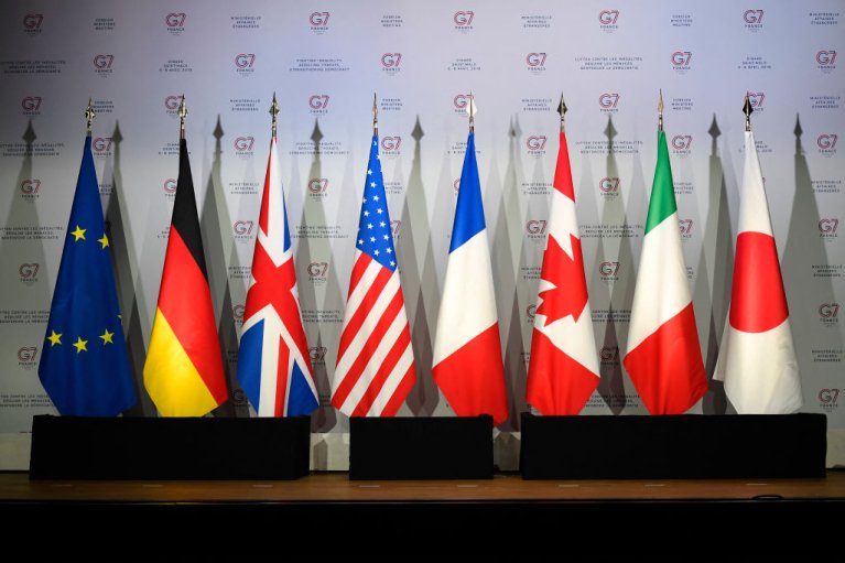 Лидеры ЕС на саммите G7 будут убеждать Трампа поддержать их подход к переговорам с РФ, — СМИ