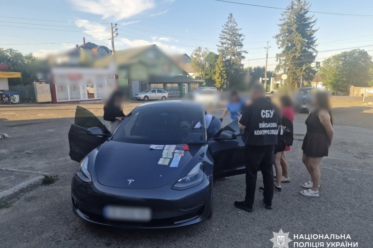 На Буковине задержана женщина, которая помогала оформлять фиктивную инвалидность для получения отсрочки