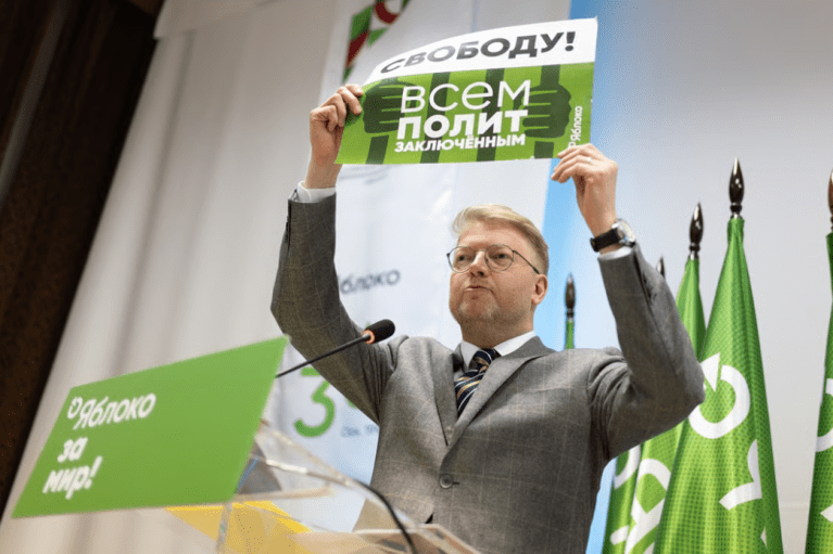 Начало турбулентности. Почему Путин испугался "Яблока"