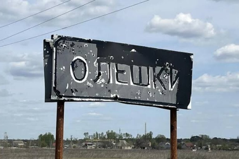Голод в Олешках: россияне хотят "присвоить" еду от ВСУ
