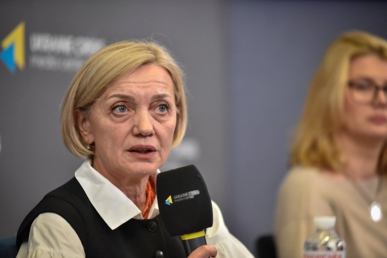 "Лікарі не зобов'язані обслуговувати російськомовних": мовна омбудсменка послалася на "медиків", а її висловлювання вже підхопив Кремль (ВІДЕО)