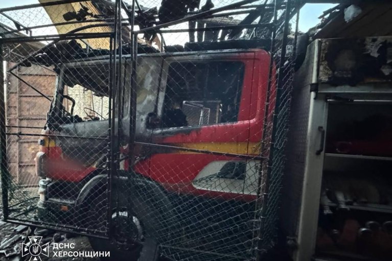 Во вражеский обстрел на Херсонщине попали пожарные